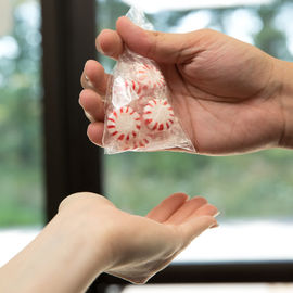 Os sacos de plástico lisos transparentes, sacos de plástico minúsculos dos doces personalizaram a espessura